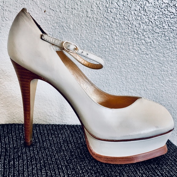 BEBE stiletto high heels size 7.5 - Picture 1 of 2